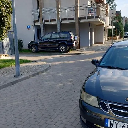 Gawota 9 *